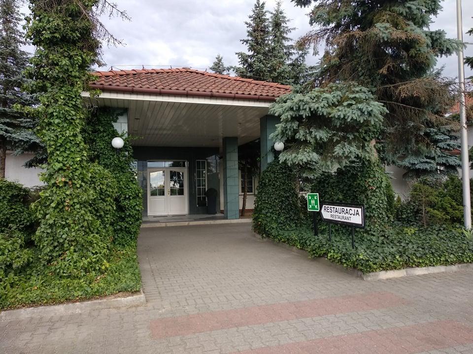 Motel 2000 Steszew Exterior photo